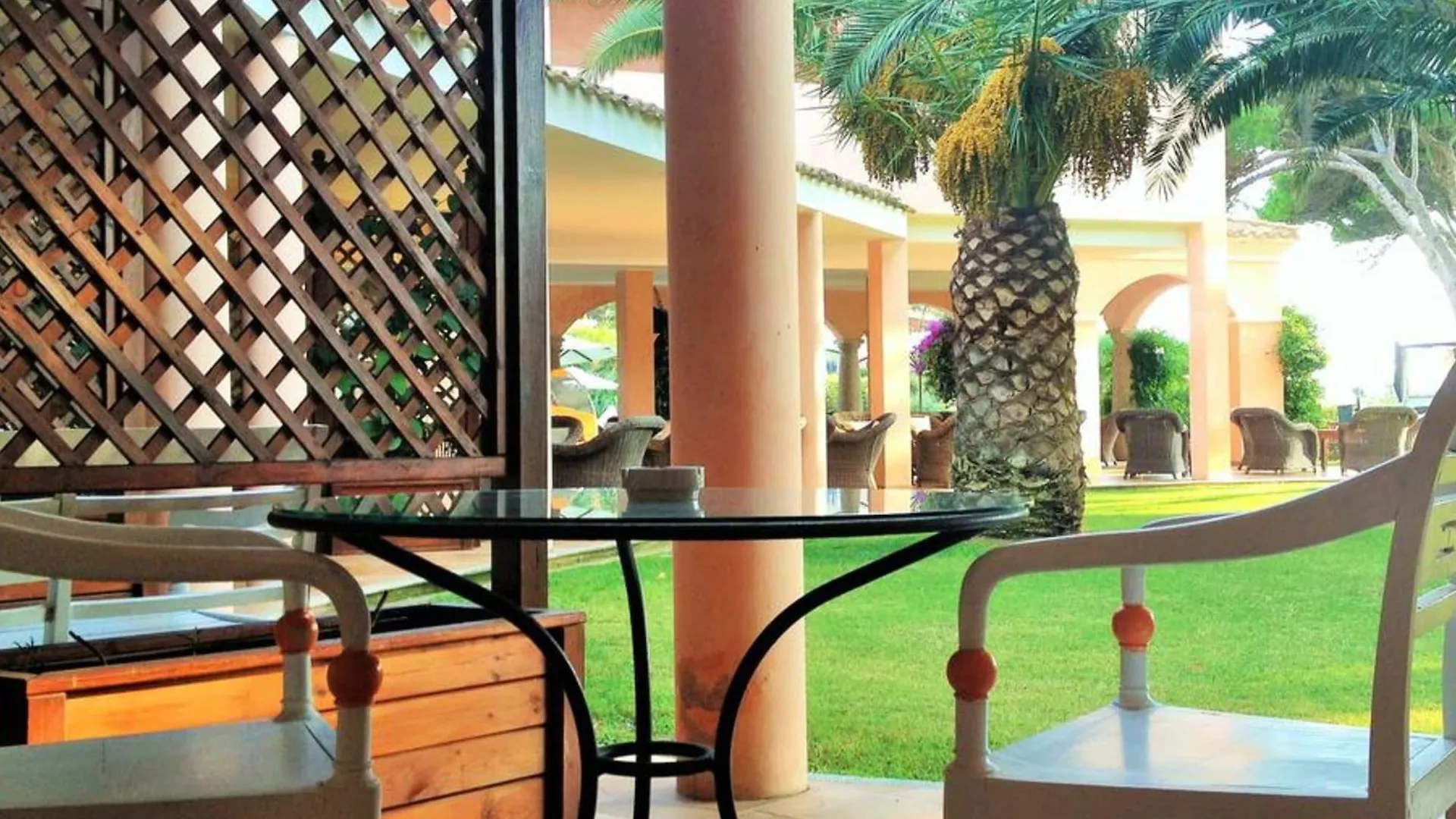Hotel Cala Caterina Вилласимиус