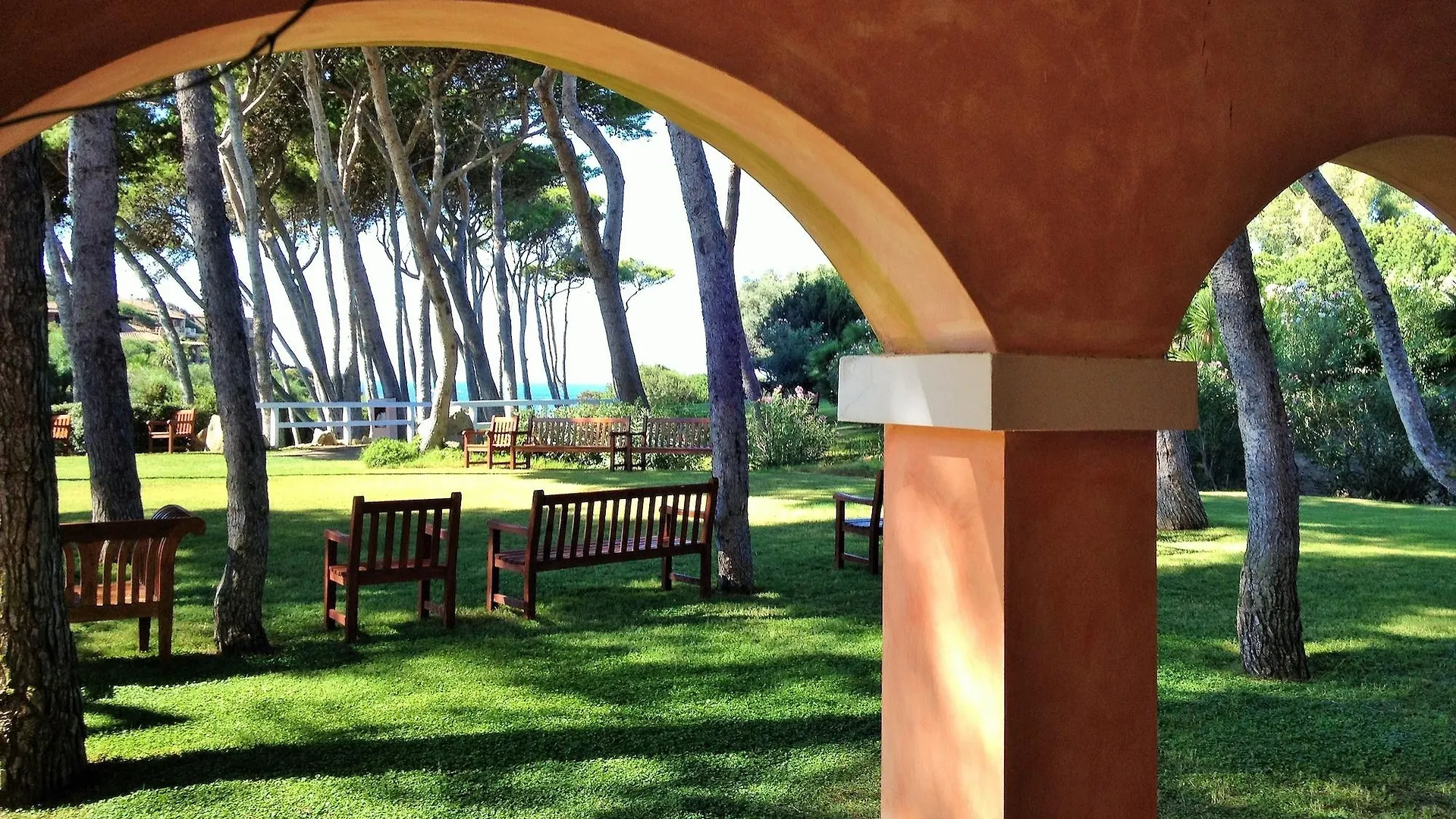 ****  Hotel Cala Caterina Вилласимиус Италия
