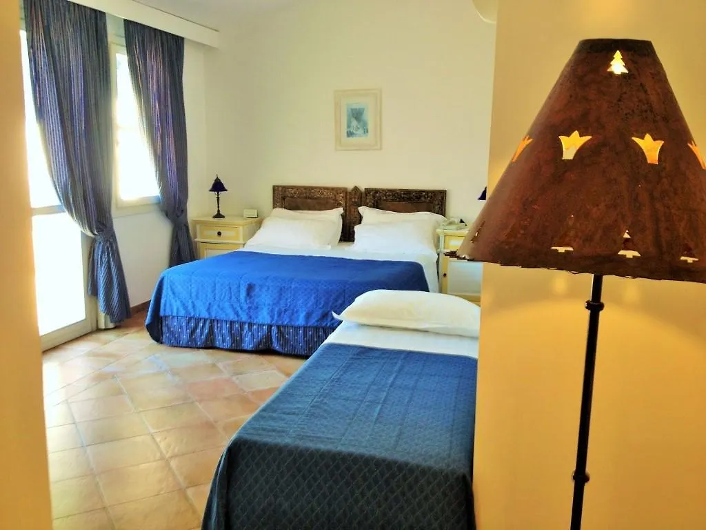 Hotel Cala Caterina Вилласимиус 4*,