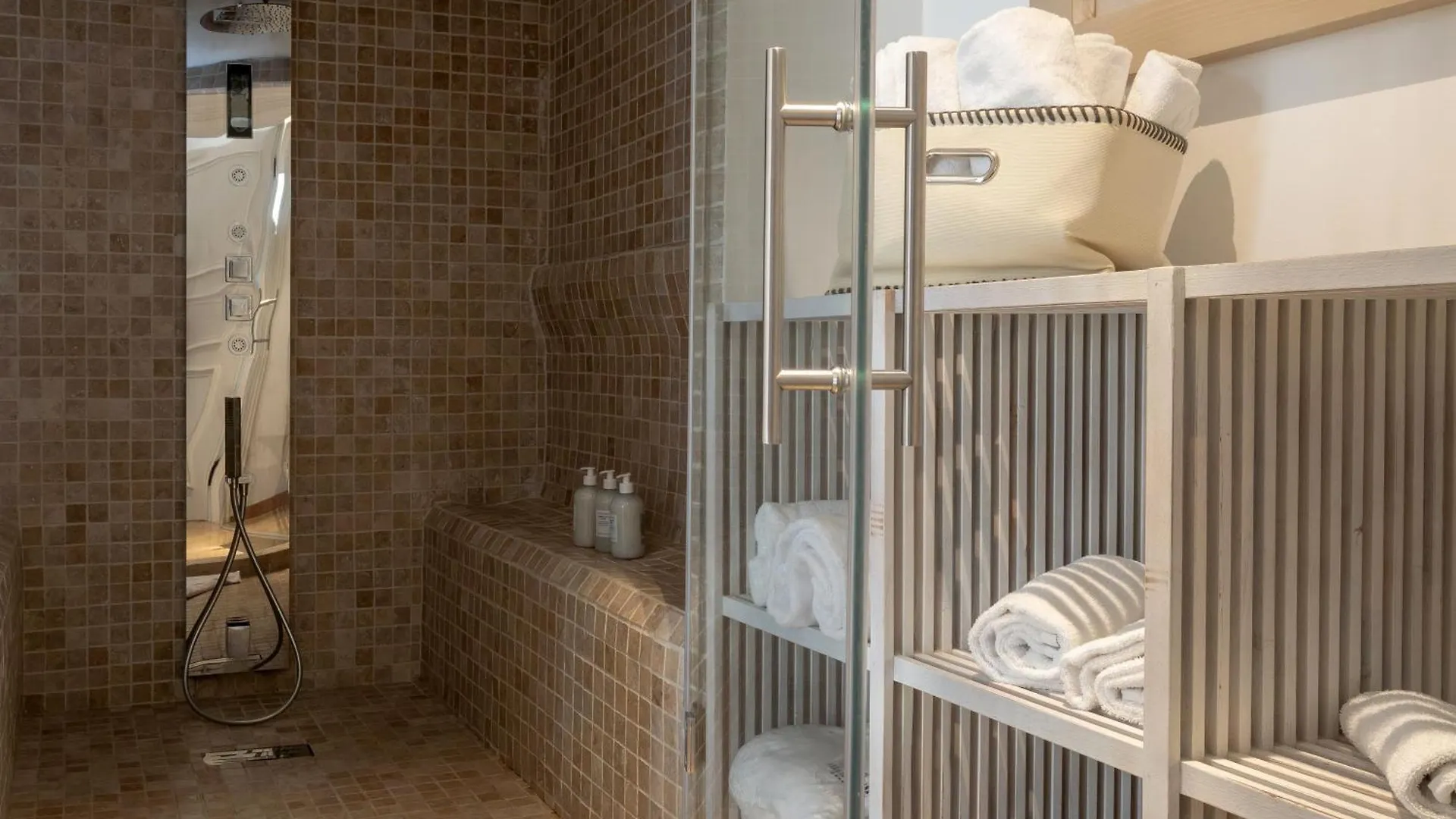 Hotel Cala Caterina Вилласимиус