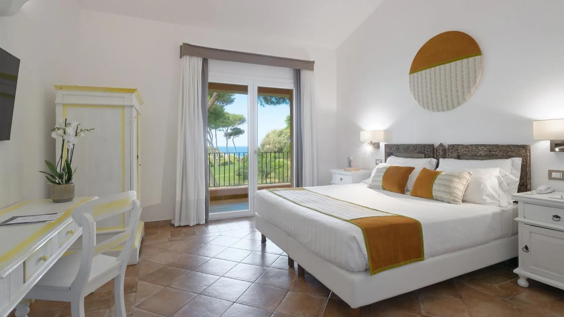 Hotel Cala Caterina Villasimius 4*,